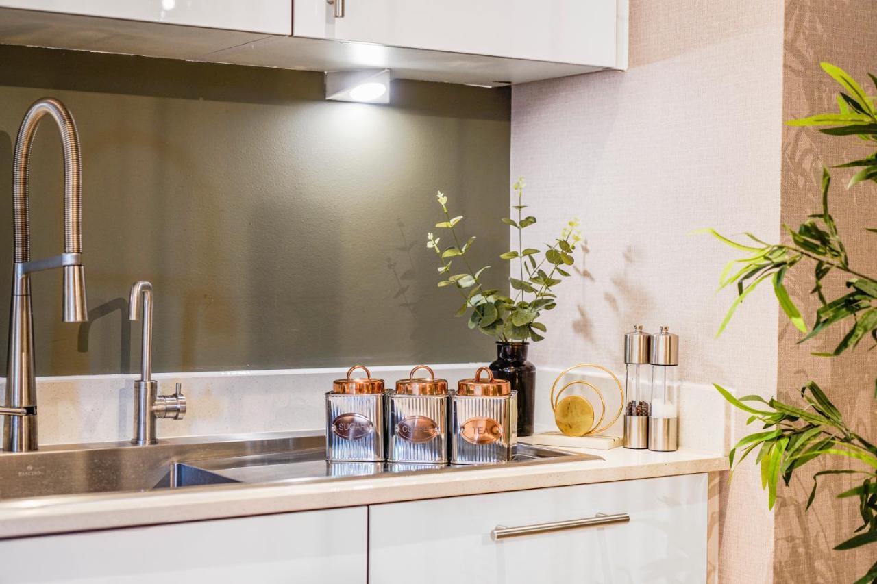 The Waterhouse Avenue By Kandara 5 Star City Home In 메이드스톤 외부 사진